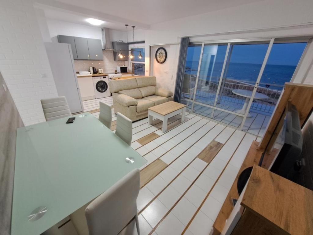 Beachfront Apartment - La Mata Torrevieja Esterno foto