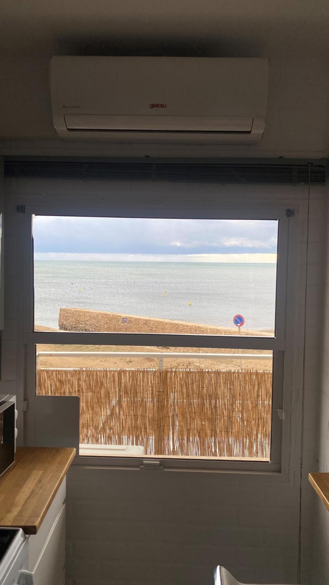 Beachfront Apartment - La Mata Torrevieja Esterno foto